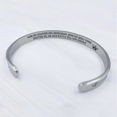 Armband "För Vår Drottning" från föräldrarna