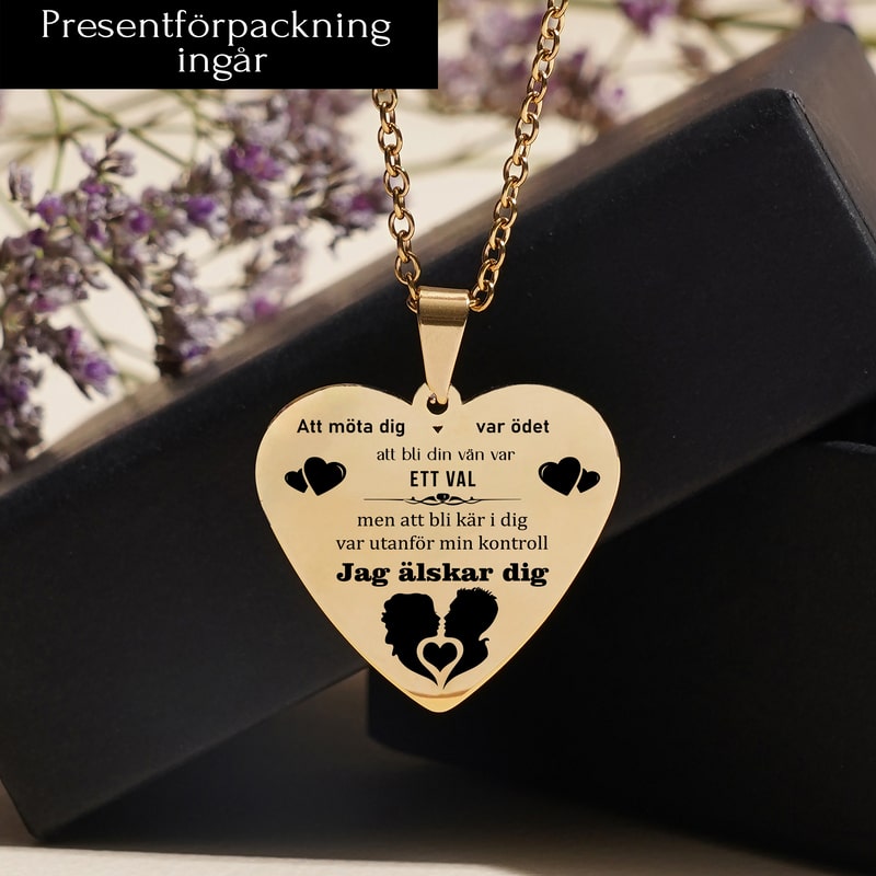 Kärlek styr världen - Graverat hjärthänge för en älskad