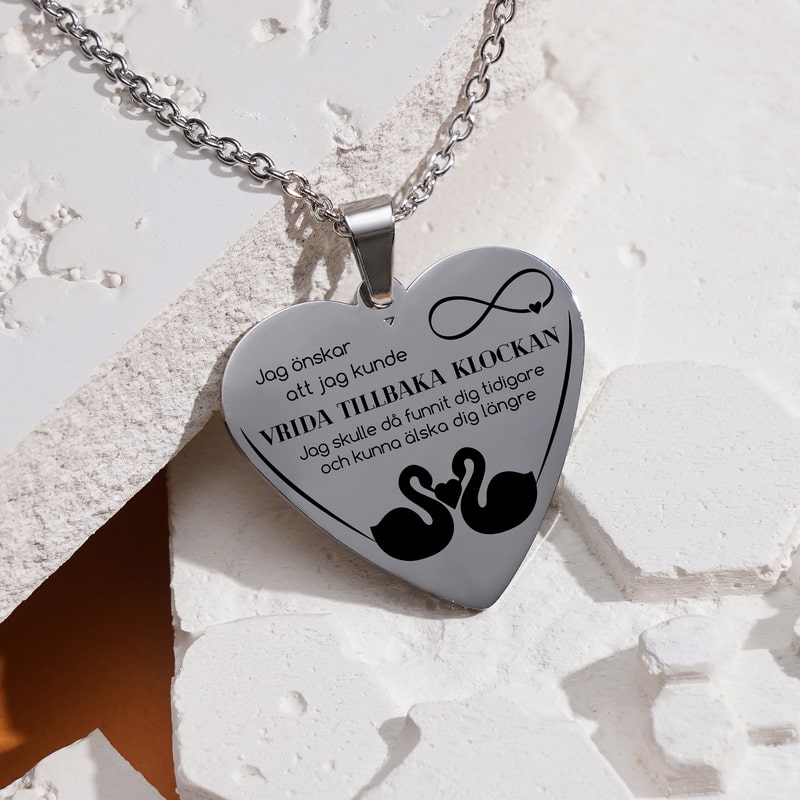 Du ger mig vingar - Graverat hjärthänge för en älskad