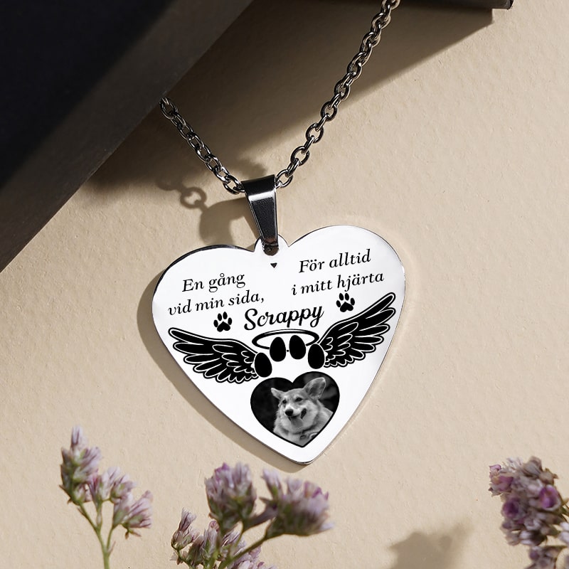 Kundanpassat minneshalsband hjärta - Med minnet av dig