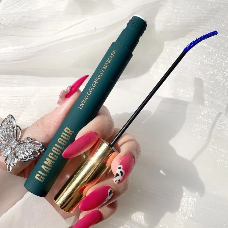Magisk färg mascara