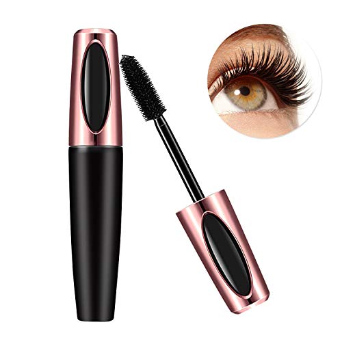 Mascara med 4D silkesfibrer