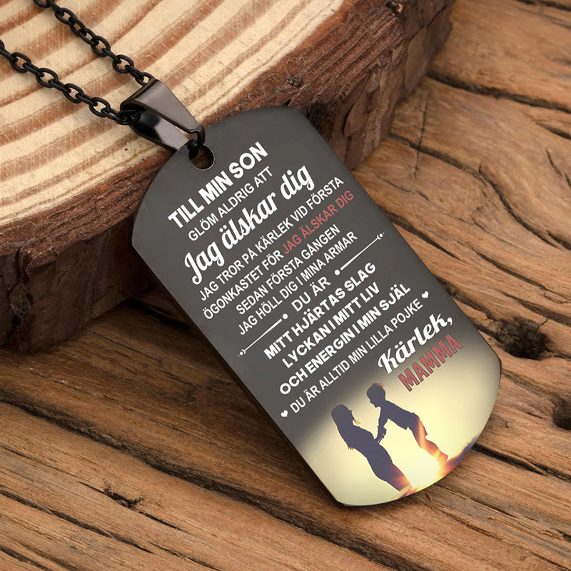 Hänge från mor till son - "Kraften i mammas kärlek"
