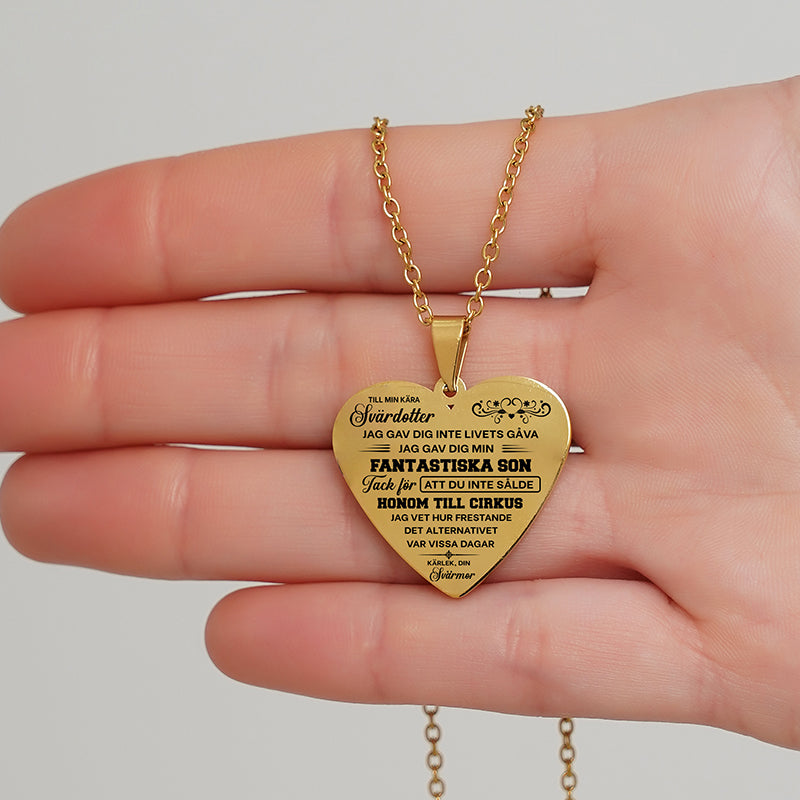 Hjärthänge graverat från svärmor till svärdotter - Jag är så stolt över dig