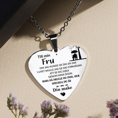Hjärthänge graverat från man till fru - Lyckan är nära